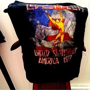 Led Zeppelin band Tee